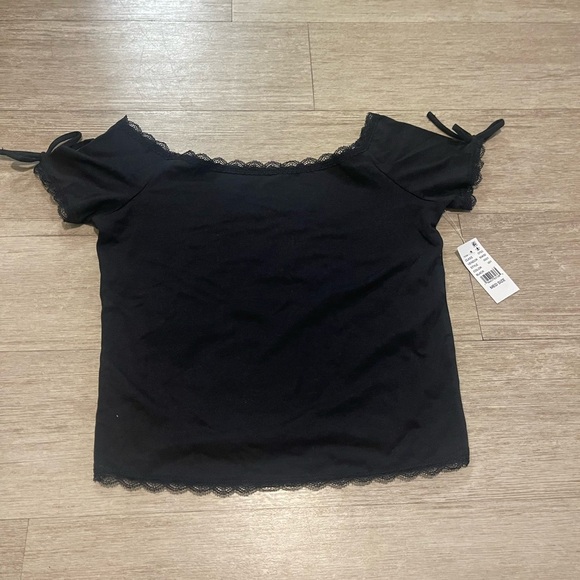 NWT PACSUN Elegant Black Lace Trim Top - Picture 3 of 8
